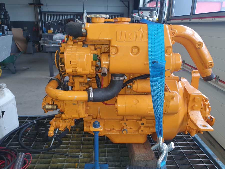 VETUS M3.10 (MITSUBISHI MOTOR)